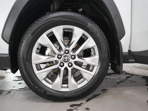 Used 2025 Toyota RAV4 XLE Premium w/ Weather Package AWD/4WD image 32