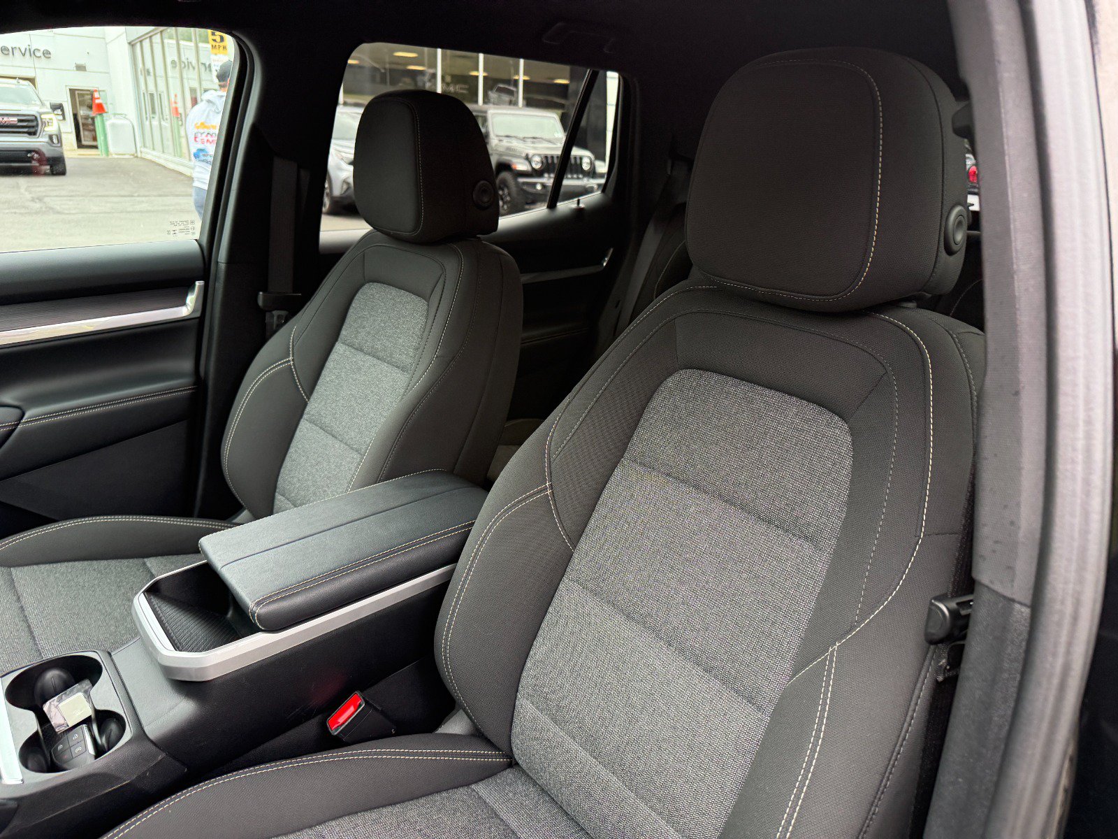 Used 2026 GMC Terrain Elevation AWD/4WD image 14