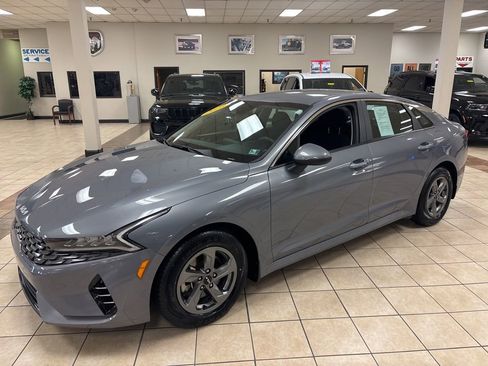 Used 2023 Kia K5 LXS image 3