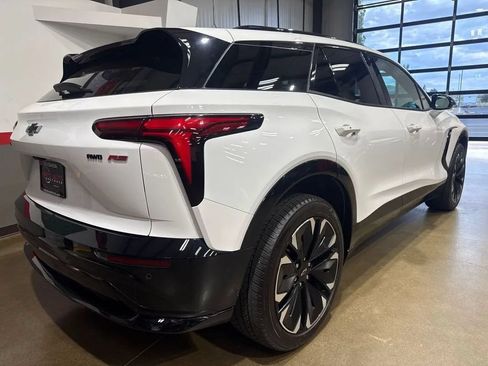 Used 2024 Chevrolet Blazer EV RS AWD/4WD image 80