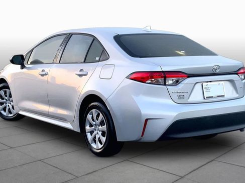 Used 2026 Toyota Corolla LE FWD image 12