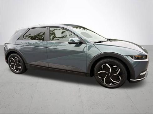 Used 2023 Hyundai Ioniq 5 SE w/ Cargo Package AWD/4WD image 4
