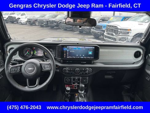 Used 2024 Jeep Wrangler Unlimited AWD/4WD image 60