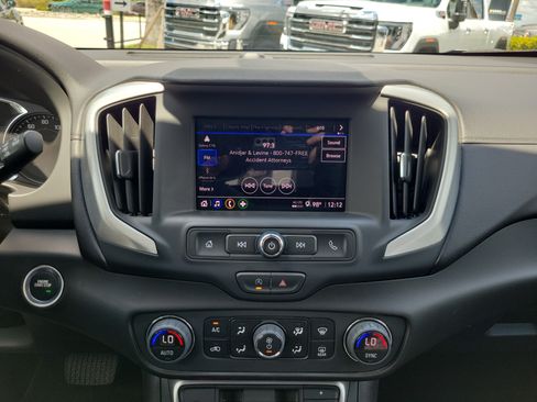 Used 2023 GMC Terrain SLE w/ Driver Convenience Package FWD image 21