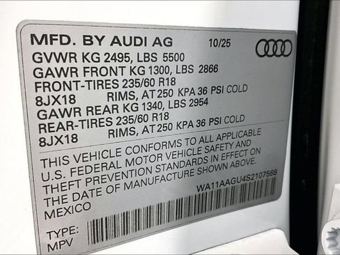 Used 2025 Audi Q5 Premium w/ Convenience Package AWD/4WD image 24