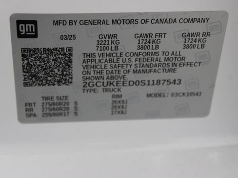 Used 2025 Chevrolet Silverado 1500 RST AWD/4WD image 43