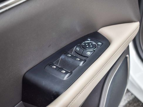 Used 2022 Lincoln Nautilus Reserve w/ Luxury Package image 17