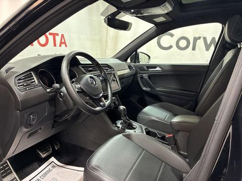 Used 2021 Volkswagen Tiguan SE R-Line w/ 3rd Row Seat Package AWD/4WD image 25