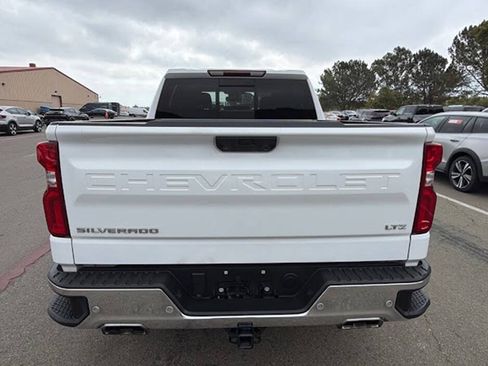 Used 2023 Chevrolet Silverado 1500 LTZ w/ LTZ Convenience Package II AWD/4WD image 4
