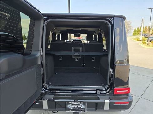 Used 2025 Mercedes-Benz G 550 image 6