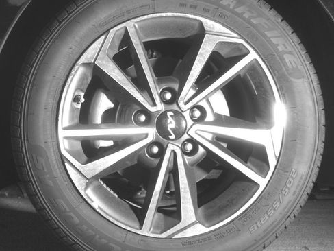 Used 2024 Kia Forte LXS image 12