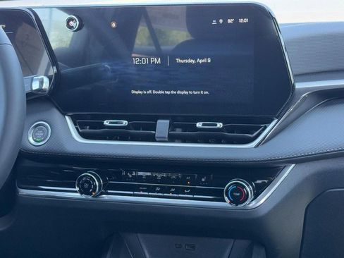 New 2026 Chevrolet Equinox LT w/ Safety and Technology Package AWD/4WD image 26