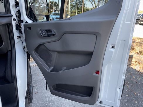 Used 2025 Ford Transit 350 XL image 26