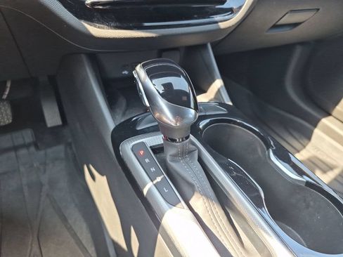 Used 2024 Buick Envista Avenir FWD image 23