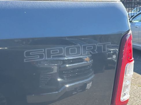 Used 2024 RAM 3500 Big Horn w/ Sport Appearance Package image 19