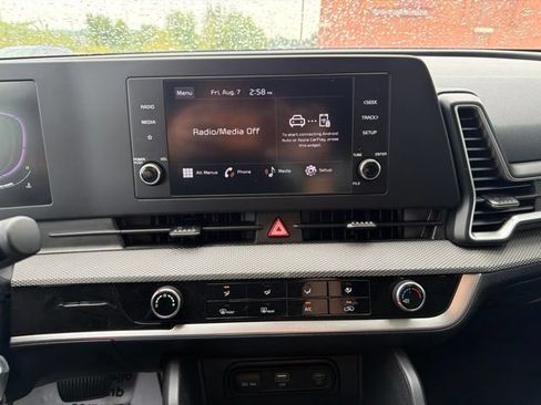 Certified 2024 Kia Sportage LX AWD/4WD image 23