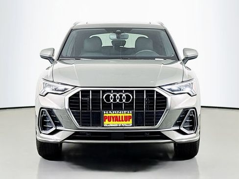 Used 2024 Audi Q3 2.0T Premium Plus image 2