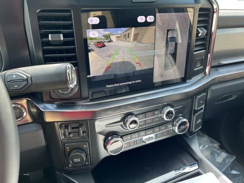 New 2026 Ford F250 Lariat w/ Lariat Ultimate Package AWD/4WD image 17