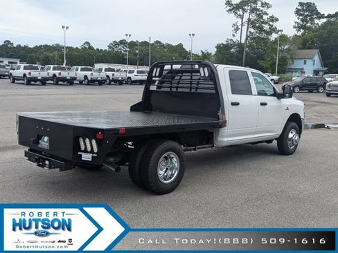 New 2024 RAM 3500 Tradesman w/ Chrome Appearance Group image 6