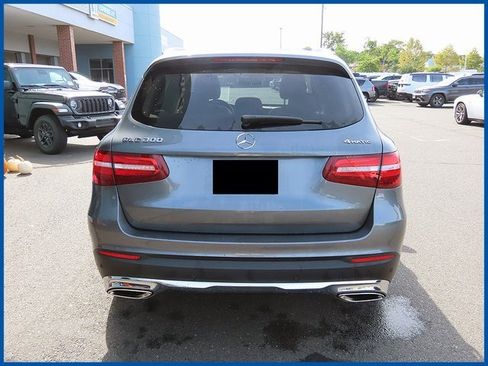 Used 2019 Mercedes-Benz GLC 300 GLC 300 image 6
