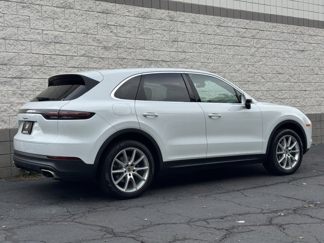 Used 2019 Porsche Cayenne AWD/4WD image 16