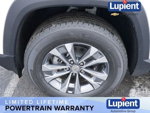 New 2026 Chevrolet Equinox LT image 12