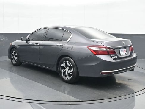 Used 2017 Honda Accord LX image 8