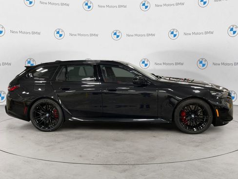 New 2026 BMW M5 Touring image 6
