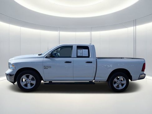 Used 2024 RAM 1500 Classic SLT image 6