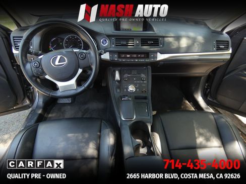 Used 2015 Lexus CT 200h w/ Navigation Package FWD image 21