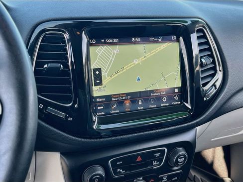 Used 2021 Jeep Compass Limited w/ Elite Exterior Group AWD/4WD image 13