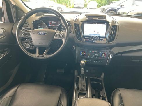 Used 2017 Ford Escape Titanium w/ Equipment Group 301A AWD/4WD image 18