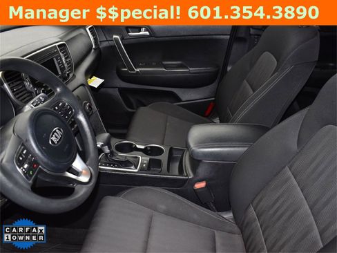 Used 2019 Kia Sportage LX image 13