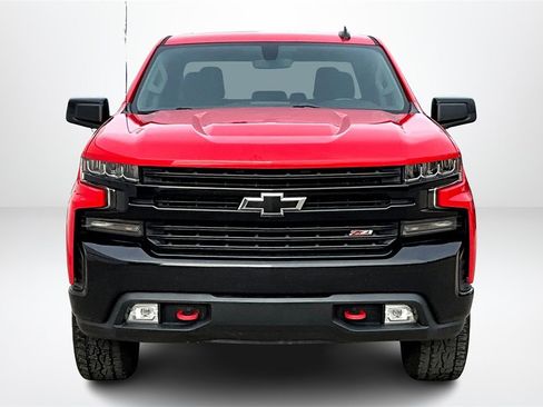 Used 2019 Chevrolet Silverado 1500 LT Trail Boss image 2