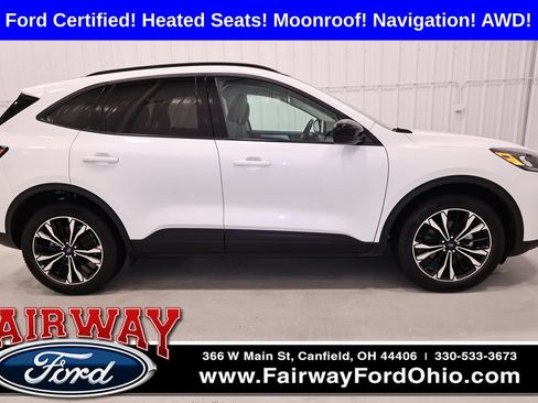 Certified 2022 Ford Escape SE w/ SE Sport Appearance Package AWD/4WD image 1