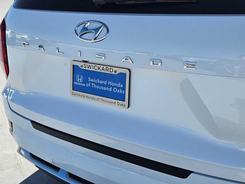 Used 2021 Hyundai Palisade Calligraphy w/ Cargo Package FWD image 14