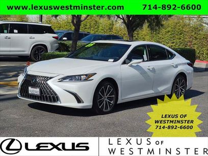 Certified 2025 Lexus ES 350 w/ Premium Package