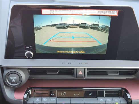 New 2026 Toyota Prius SE image 13