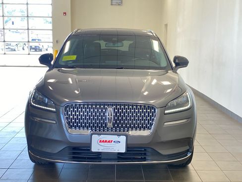 Used 2022 Lincoln Corsair AWD w/ Premium Package image 3