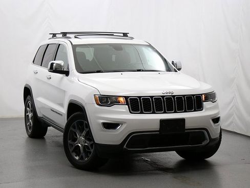 Used 2019 Jeep Grand Cherokee Limited image 1
