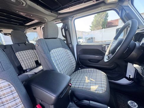 New 2026 Jeep Wrangler Unlimited Sport AWD/4WD image 19