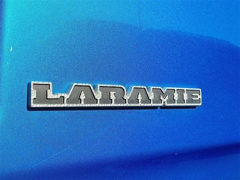 Used 2020 RAM 1500 Laramie w/ Sport Appearance Package image 9