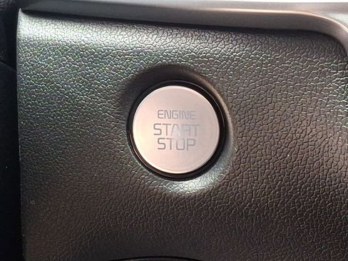 New 2026 Kia Sorento S AWD/4WD image 17