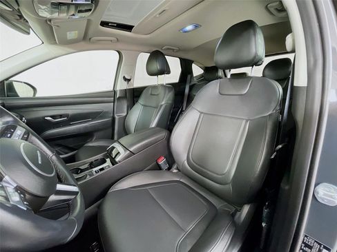 Used 2025 Hyundai Tucson SEL AWD/4WD image 24