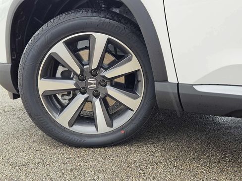 Used 2024 Honda Pilot Elite image 55