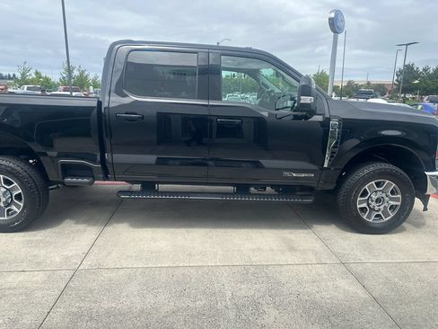 Used 2025 Ford F350 Lariat w/ Camper Package AWD/4WD image 5
