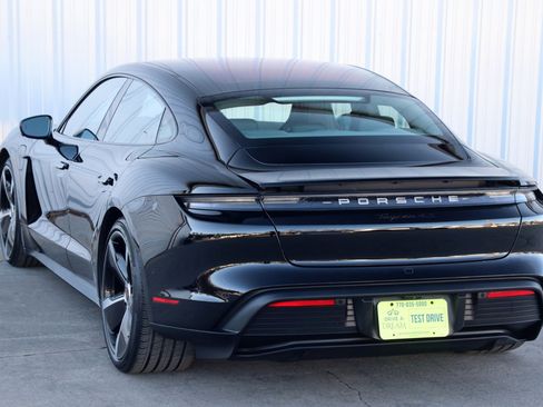 Used 2020 Porsche Taycan 4S image 51