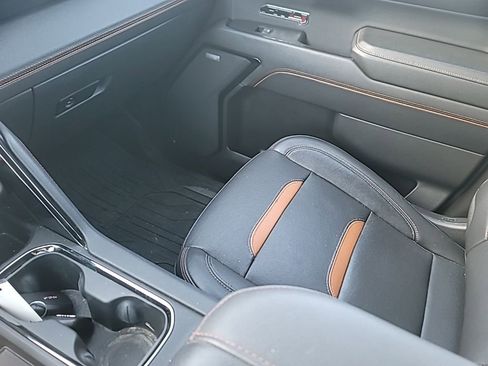 Certified 2023 GMC Sierra 1500 AT4 AWD/4WD image 23