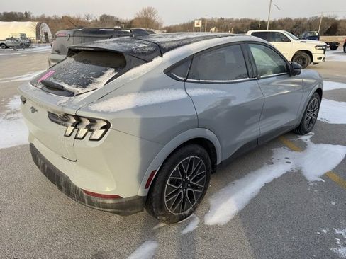 Used 2025 Ford Mustang Mach-E Premium image 3