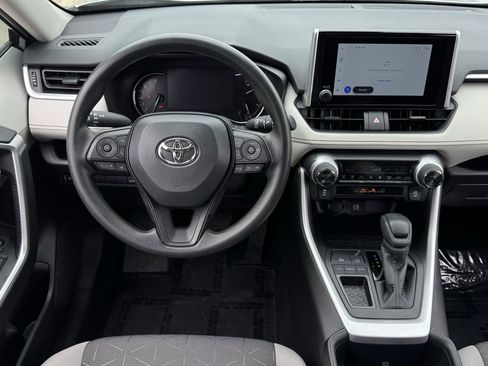 Used 2025 Toyota RAV4 XLE w/ Convenience Package FWD image 11